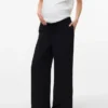 Pantaloni a gamba larga