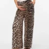 Pantaloni a gamba larga