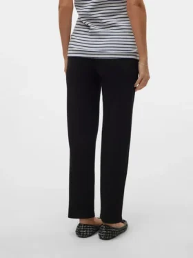 Pantaloni a vita alta e vestibilità regolare