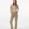 Pantaloni a vita alta e vestibilità regolare