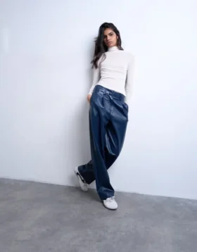 Pantaloni a vita alta Tstina