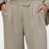 Pantaloni a vita media Awbraelyn