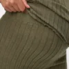 Pantaloni a zampa