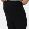 Pantaloni chino aderenti