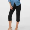 Pantaloni dal taglio corto