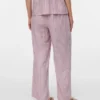 Pantaloni dal taglio “girlfriend”