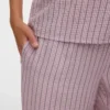 Pantaloni dal taglio “girlfriend”