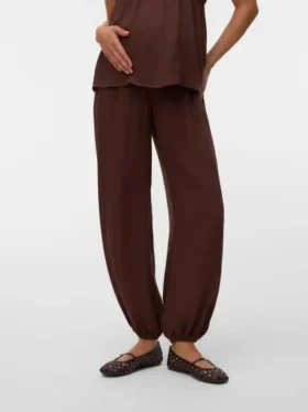 Pantaloni dalla vestibilità regolare