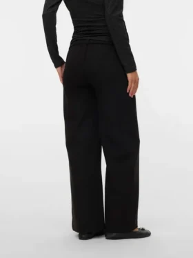 Pantaloni dalla vestibilità regolare
