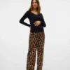 Pantaloni dalla vestibilità regolare