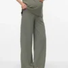 Pantaloni dalla vestibilità regolare