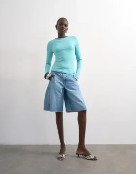 Shorts in denim Tsjoa