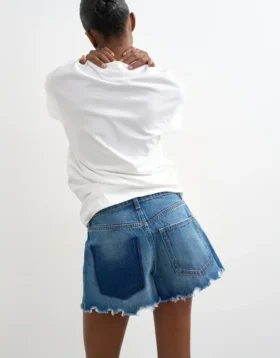 Shorts in denim Tsolivia