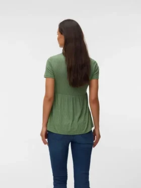 Top a collo rotondo dalla vestibilità regolare