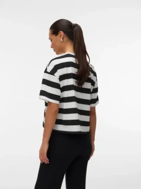 Top a collo rotondo dalla vestibilità regolare