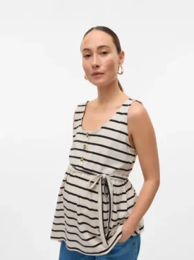 Top con scollo a U e vestibilità regolare