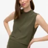 Top con scollo a U e vestibilità regolare