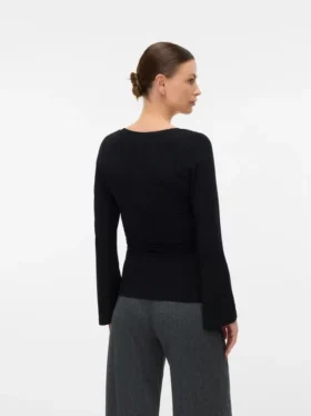 Top con scollo a U e vestibilità regolare