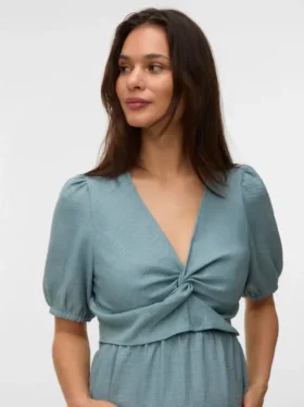 Top con scollo a V dalla vestibilità regolare