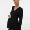 Top con scollo a V dalla vestibilità regolare