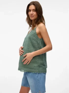 Top con scollo a V dalla vestibilità regolare