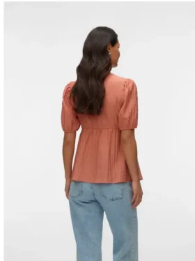 Top con scollo a V dalla vestibilità regolare