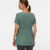 Top con scollo a V dalla vestibilità regolare