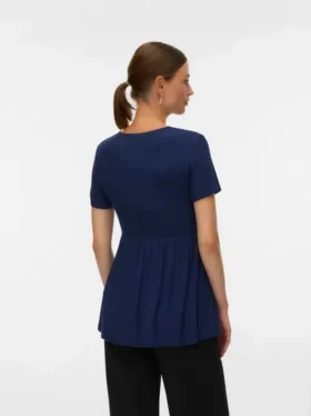 Top con scollo a V dalla vestibilità regolare