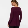 Top con scollo a V dalla vestibilità regolare