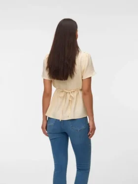 Top con scollo a V dalla vestibilità regolare