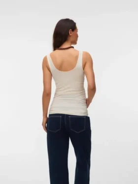 Top con scollo a V dalla vestibilità regolare