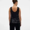 Top con scollo a V dalla vestibilità regolare
