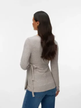Top con scollo a V dalla vestibilità regolare