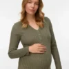 Top con scollo a V e vestibilità regolare