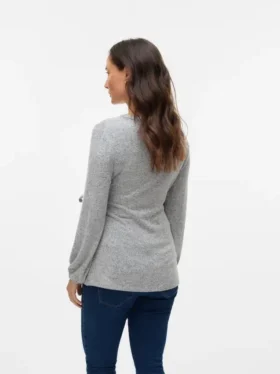 Top con scollo a V e vestibilità regolare