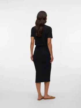 Top corto con scollo rotondo