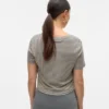 Top corto con scollo rotondo