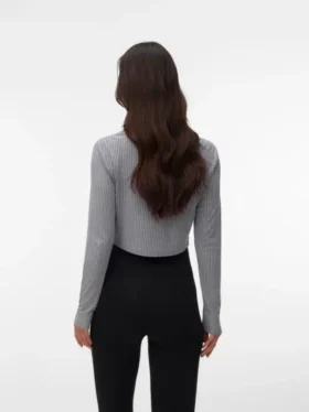 Top corto con scollo rotondo