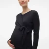 Top dal taglio aderente con scollo rotondo