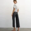 Tsvera High Rise Wide Fit – Jeans cropped