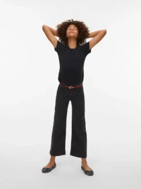 Vmdaisy Jeans a vita alta e vestibilità ampia – Modello cropped